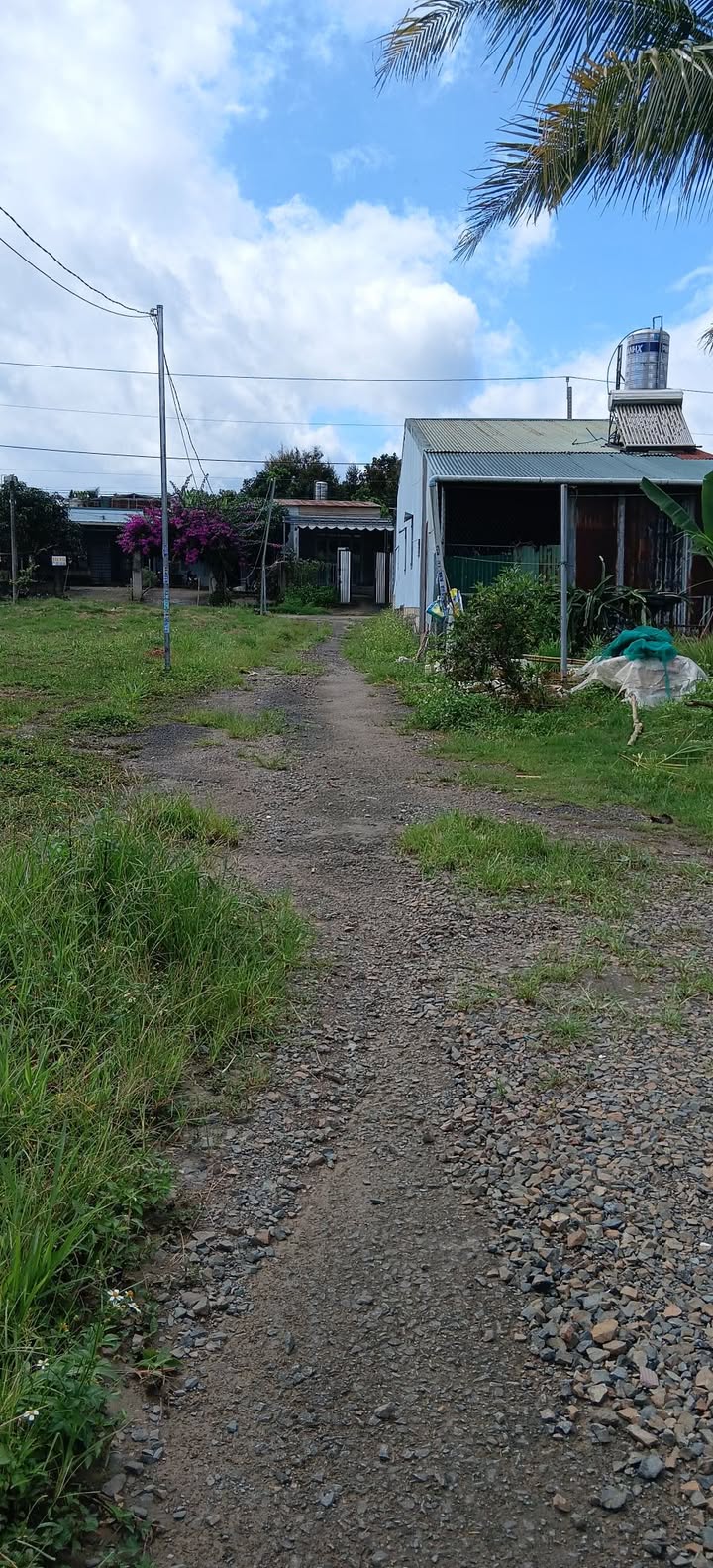 Đất thổ cư 240m² Lộc Thành, Bảo Lâm giá 830 triệu - Đường rộng xe ô tô vào tận nơi!