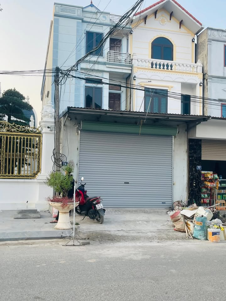 Nhà 3 tầng gần Bệnh Viện Đa Khoa Mỹ Đức 177m² giá 7.6 tỷ - Không thể bỏ lỡ!