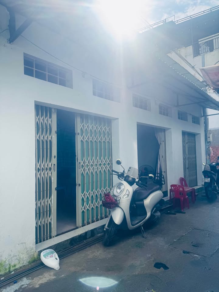 Nhà trọ 4 phòng tại kiệt 3m Thái Thị Bôi, Đà Nẵng 81m² giá 3 tỷ - Dòng tiền ổn định 12 triệu/tháng!