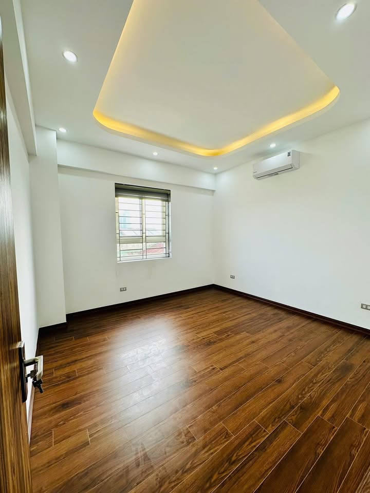 Căn hộ cho thuê Tòa A14 Nam Trung Yên 65m² giá 12 triệu - Không gian sống lý tưởng!