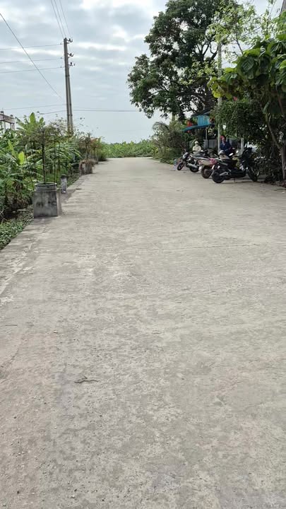 Đất thổ cư Hồng Thái, Phú Xuyên 80m² giá 1.95 tỷ - Đường to 6m, dân cư đông đúc!