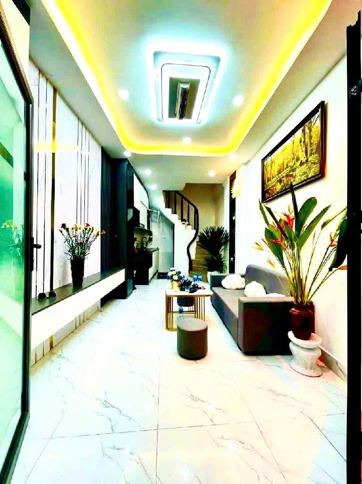 Nhà 5 tầng mới xây tại Tam Trinh, Hoàng Mai - 3 phòng ngủ chỉ 6 tỷ!