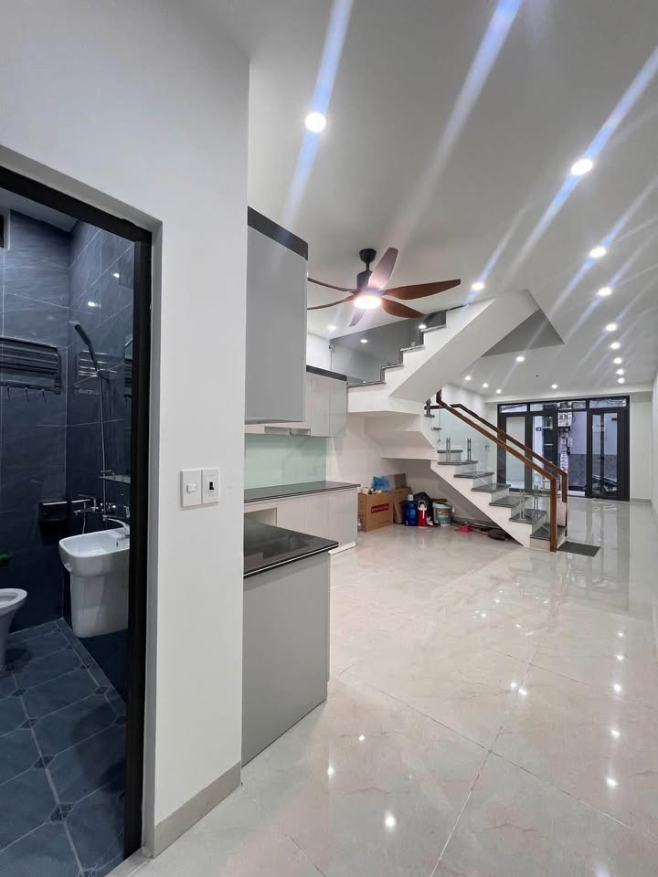 Nhà riêng Vĩnh Niệm, Lê Chân 50m² giá 4.7 tỷ - Ô tô vào tận nhà!