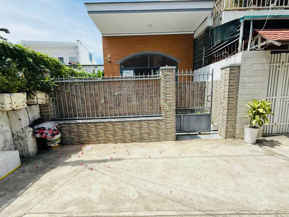 Nhà phố Vĩnh Hải Nha Trang 93.8m² giá 4.7 tỷ - Đầu tư sinh lời ngay!