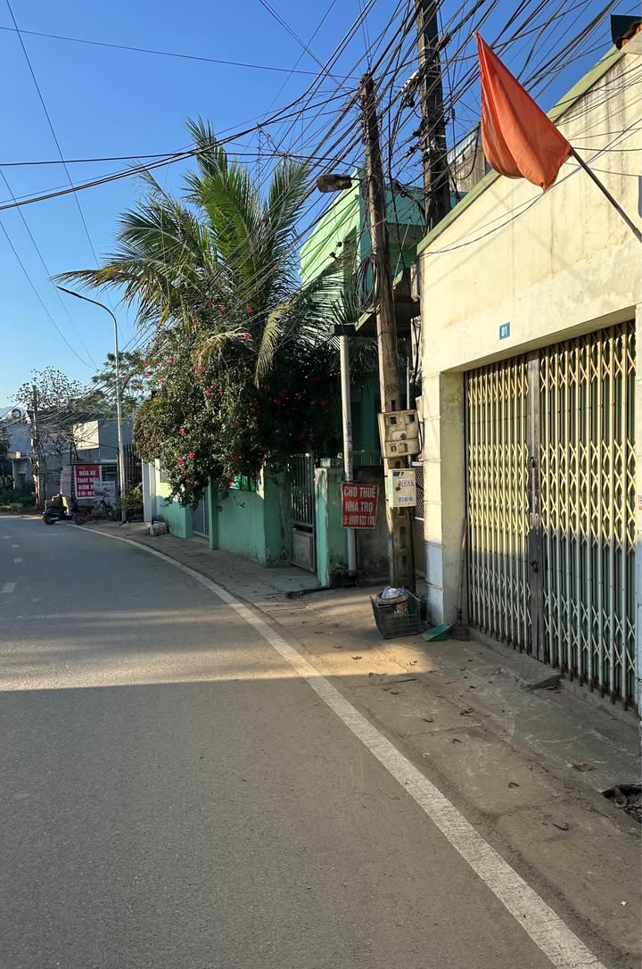 Nhà trọ chính chủ Lương Sơn 270m² giá 4.59 tỷ - Kinh doanh ngay!