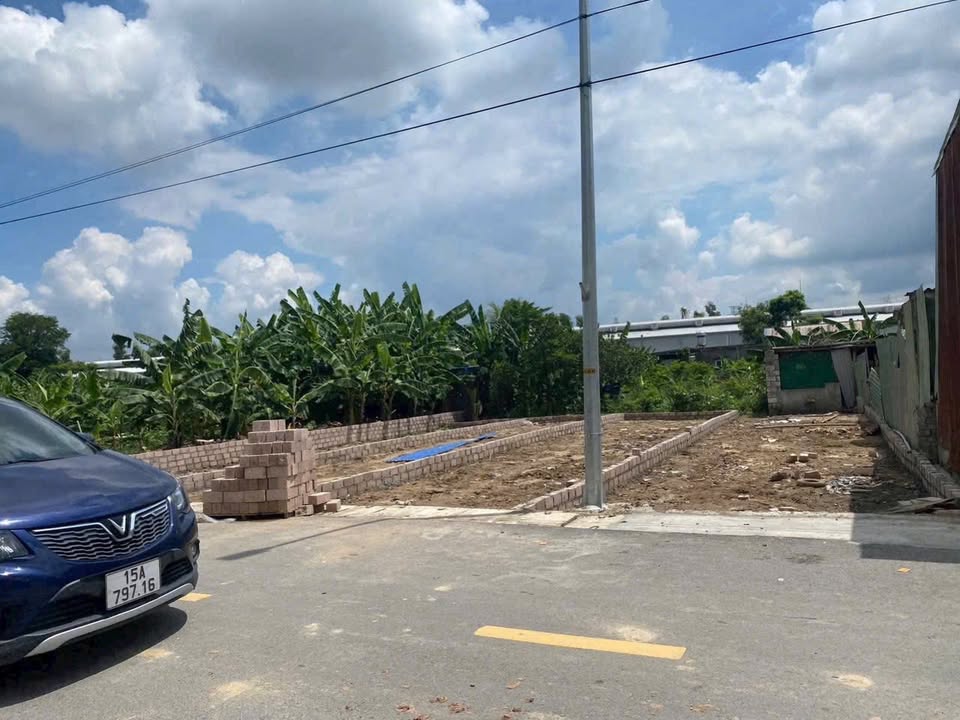 Lô đất Hoàng Động, Thủy Nguyên 79m² giá 2 tỷ - Tiềm năng kinh doanh vượt trội!