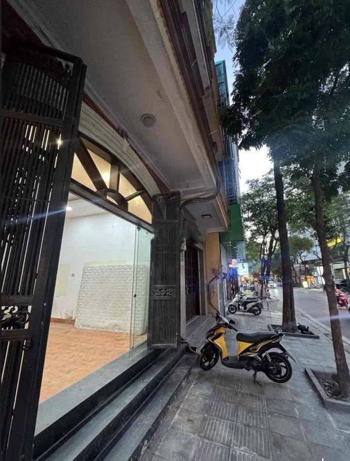 Cho thuê mặt bằng kinh doanh Ngụy Như Kon Tum 90m² - Nhận ngay, hỗ trợ sửa chữa!