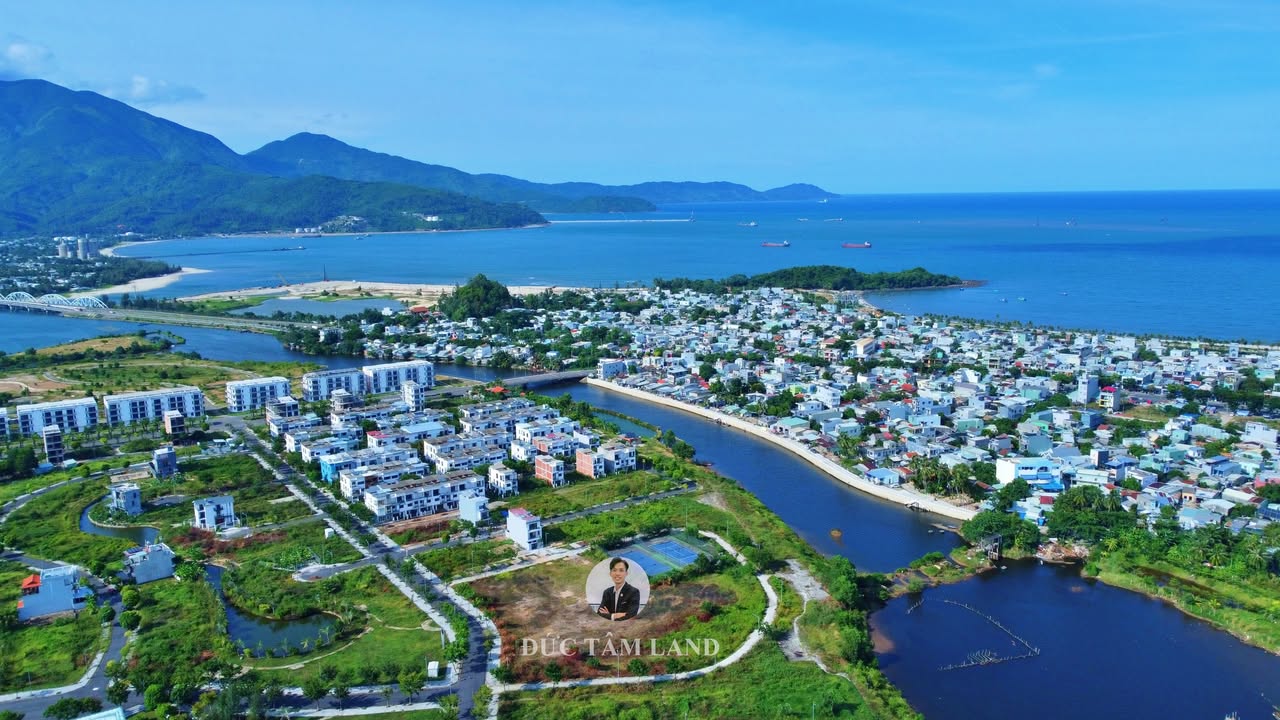 Biệt thự song lập Gami Eco Charm Đà Nẵng 192m² giá 6.75 tỷ - Sổ đỏ chính chủ, 3 mặt thoáng!