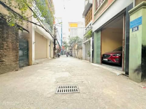 Nhà Định Công Thượng 51m² giá 11 tỷ - Đường ô tô dừng đỗ thoải mái!