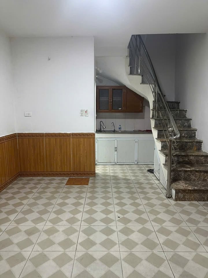 Nhà phố Lĩnh Nam, Hoàng Mai 22m² giá 1.8 tỷ - Đầu tư sinh lời ngay!