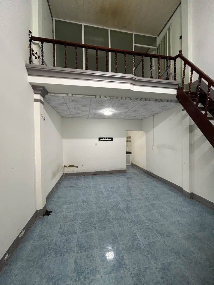 Nhà riêng Hẻm 432 Trần Phú, Buôn Ma Thuột 34m² - Bán gấp, gần chợ và trung tâm!