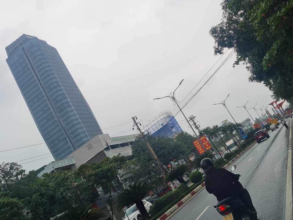 Đất kinh doanh tại Hà Huy Tập, Hà Tĩnh 105m² giá 2.55 tỷ - Đầu tư sinh lời ngay!