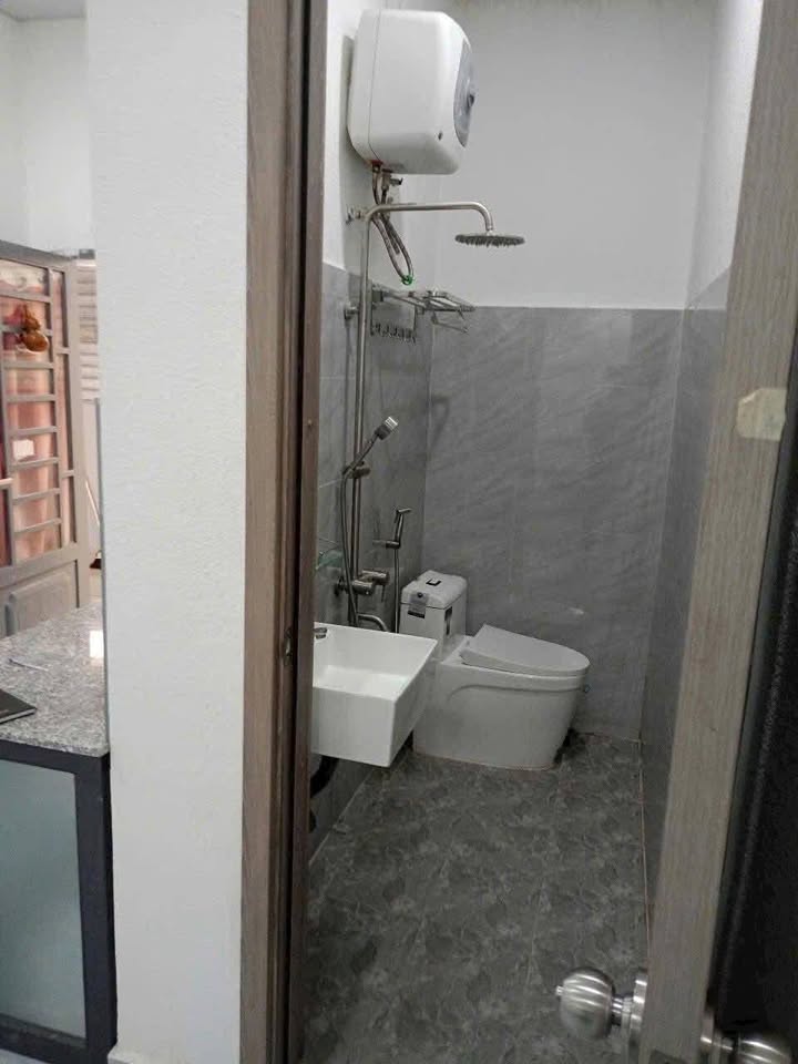 Phòng cho thuê tại Lý Nam Đế, Đà Lạt 3.5 triệu - Tiện nghi đầy đủ, tự do