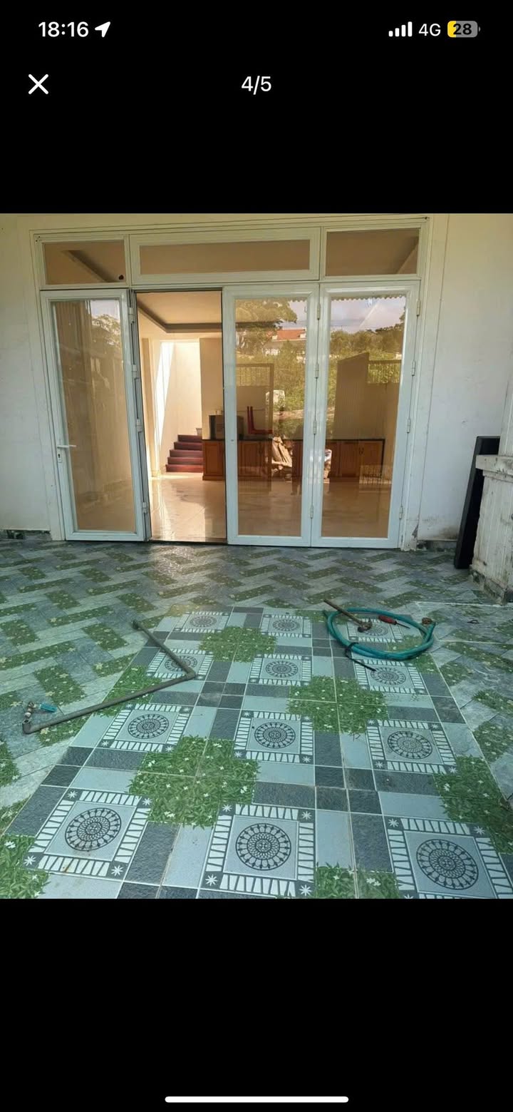 Nhà cho thuê đầu đường Vạn Thành, Đà Lạt 3PN - Không gian thoáng đãng, giá 6 triệu/tháng!