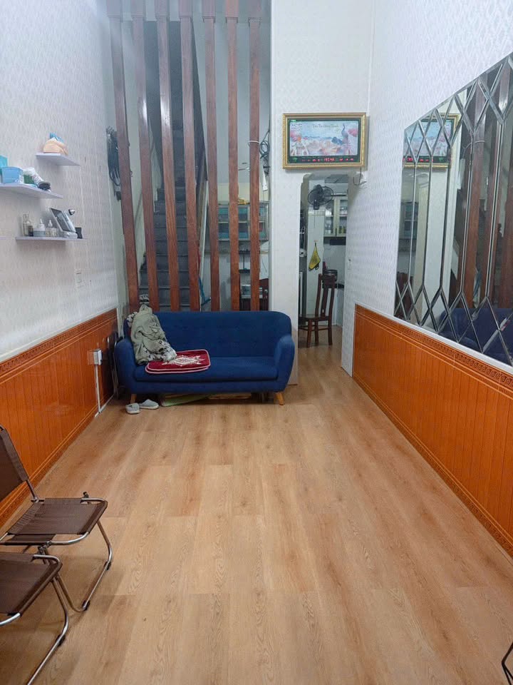 Nhà phố đường Trần Huy Liệu, Thanh Hóa 40m² giá 2.65 tỷ - Vỉa hè rộng, kinh doanh thuận lợi!