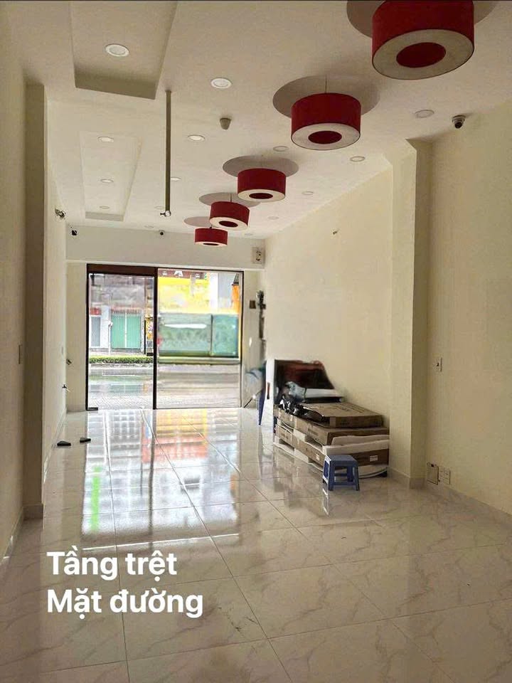 Nhà nguyên căn mặt tiền Xô Viết Nghệ Tĩnh, Bình Thạnh 74m² chỉ 33 triệu - Kinh doanh thuận lợi!