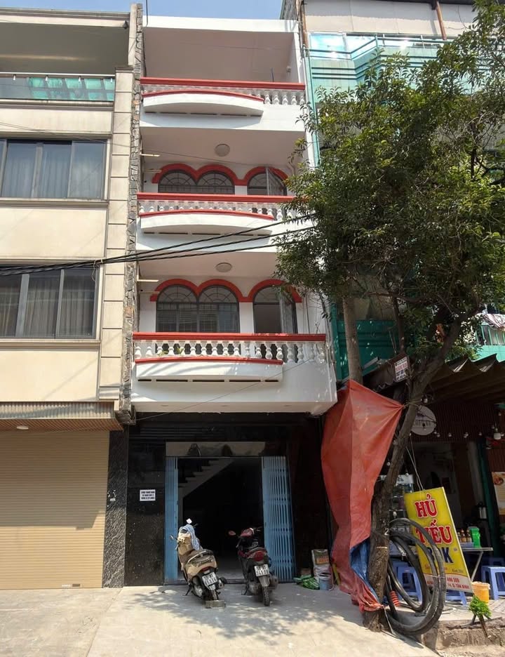 FrontHouse mặt tiền đường Bàu Cát 2, quận Tân Bình 64m² - Kinh doanh tự do!