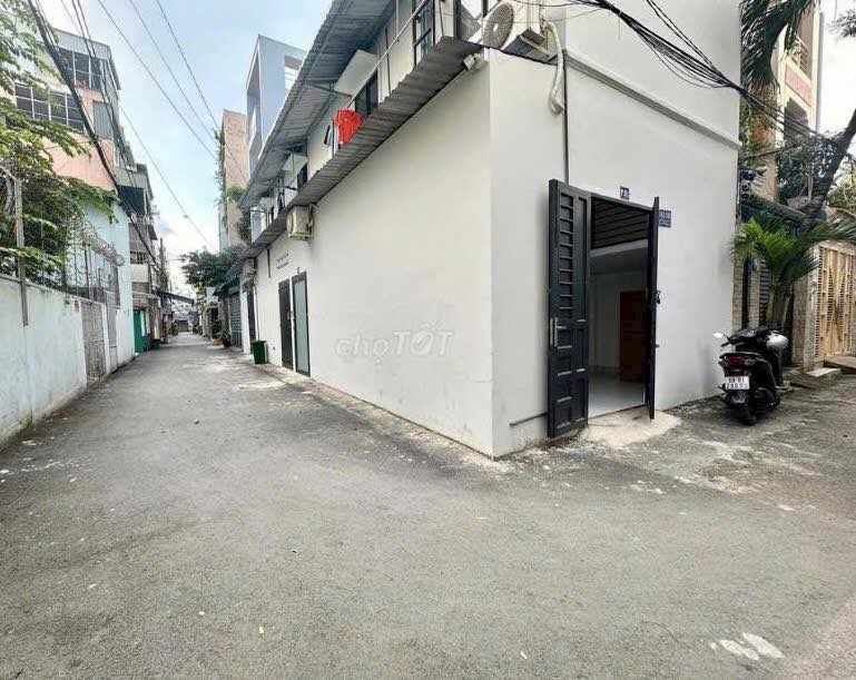 Nhà nguyên căn cho thuê tại đường số 9, Gò Vấp 28m² giá 5.2 triệu - Phù hợp cho gia đình nhỏ!