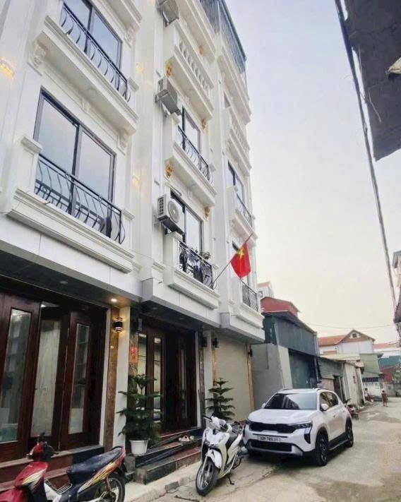 Nhà đẹp Tây Mỗ 42m² giá 7 tỷ - Vị trí đắc địa, ô tô qua nhà!