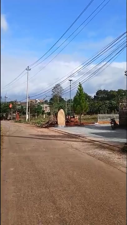 Đất nền Cư M'gar 975m² giá 900 triệu - Vị trí đắc địa, tiềm năng phát triển!