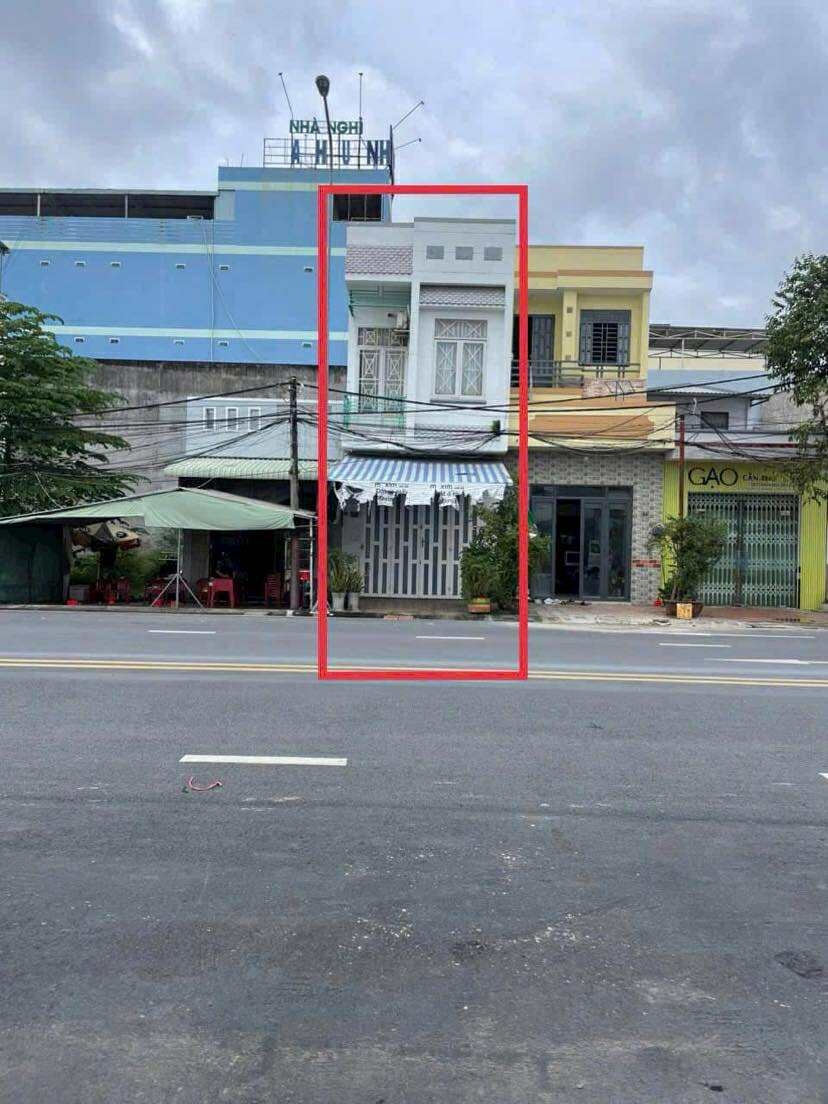 Nhà cho thuê mặt tiền Hoàng Quốc Việt 120m² giá chỉ 7 triệu - Phù hợp làm văn phòng, shop