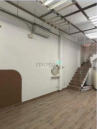 Nhà cho thuê nguyên căn 117/3A đường 3/2 Quận 10 - Phù hợp làm văn phòng hoặc kinh doanh