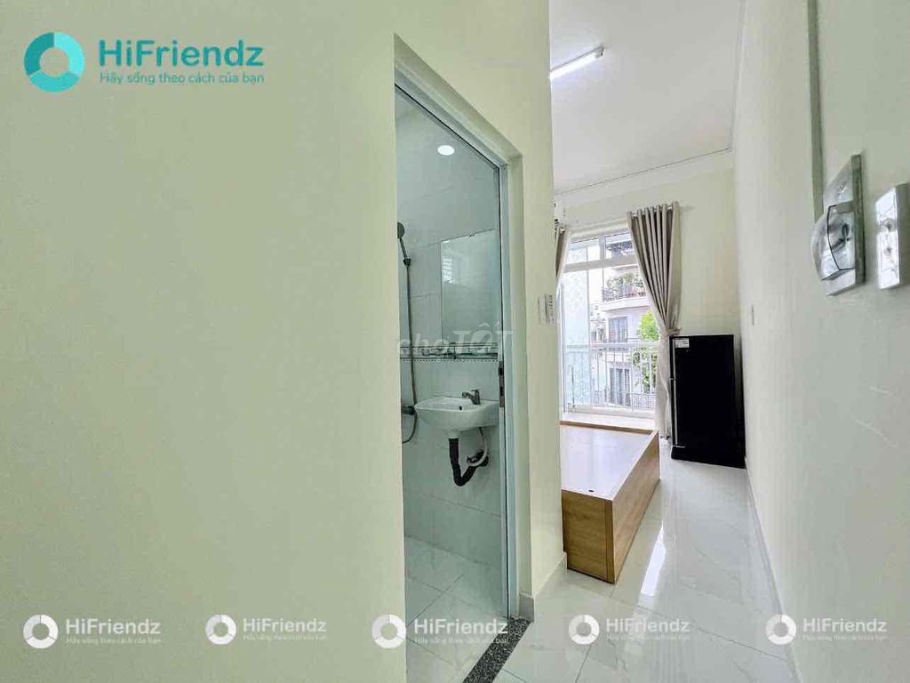 Phòng studio ban công 30m² giá 5.2 triệu - Mới xây, đầy đủ tiện nghi!