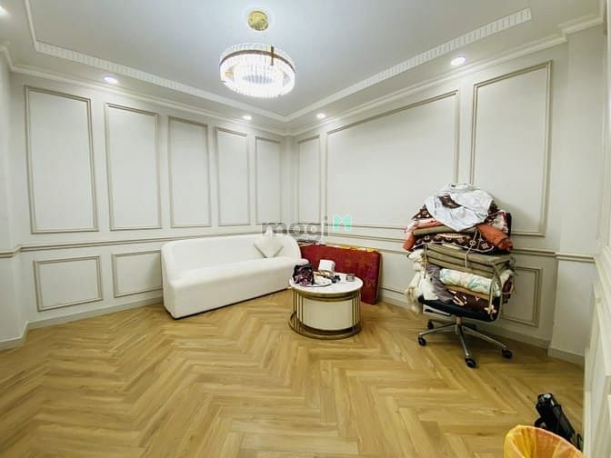 Nhà góc Hưng Phú, Q8 - 205m², 11 tỷ - Cơ hội đầu tư tuyệt vời!