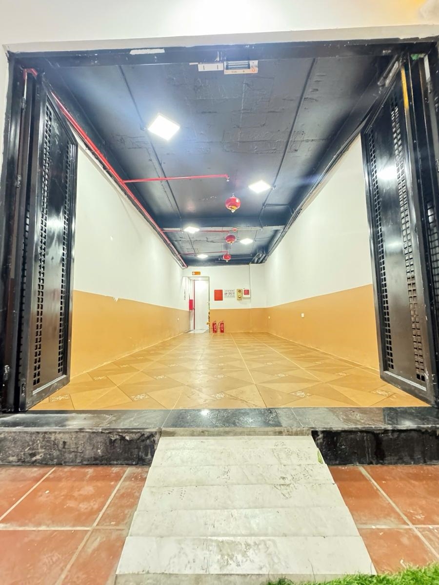 Chính chủ CHDV 6 tầng thang máy tại Tây Sơn, Đống Đa, 12 tỷ - Đầu tư sinh lời ngay!