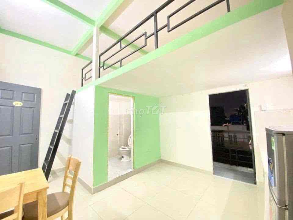 Gác Full Nội Thất Dương Bá Trạc Q8 27m² giá 5 triệu - Ở 4 Người, Mặt Tiền Thuận Lợi!