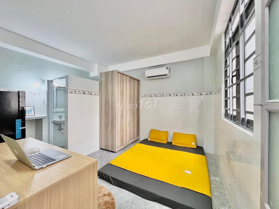 Phòng xinh Lê Văn Sỹ, gần nhà thờ Ba Chuông, Quận 3 - Thiết kế thời thượng, giá chỉ 3.8 triệu!