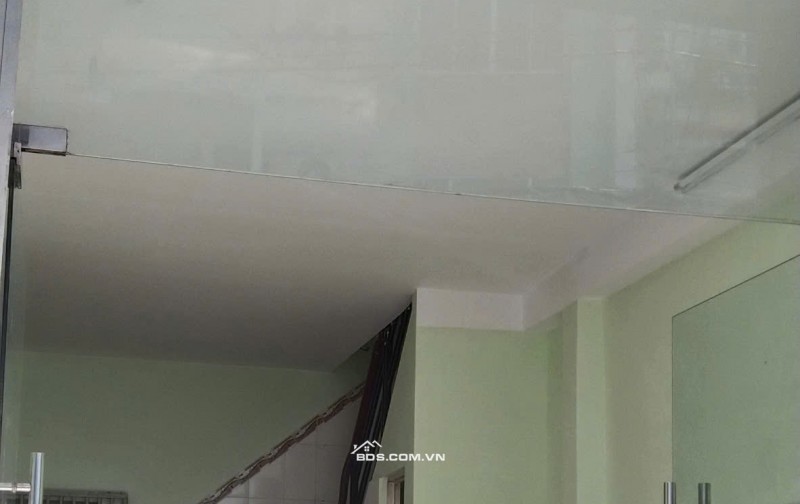 Nhà nguyên căn 1 trệt-2 lầu tại Quận 6, diện tích 26.6m² - Đầu tư kinh doanh sinh lời!