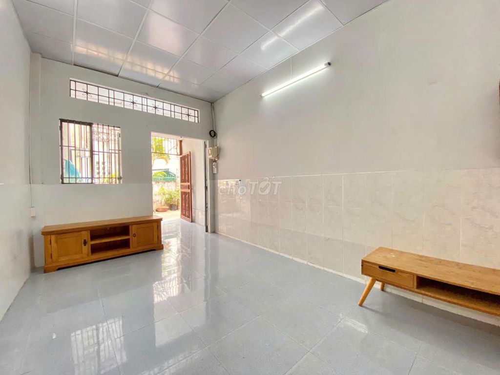 Nhà cho thuê tại Hoàng Hoa Thám, Bình Thạnh - 4 phòng ngủ, giá 13 triệu/tháng