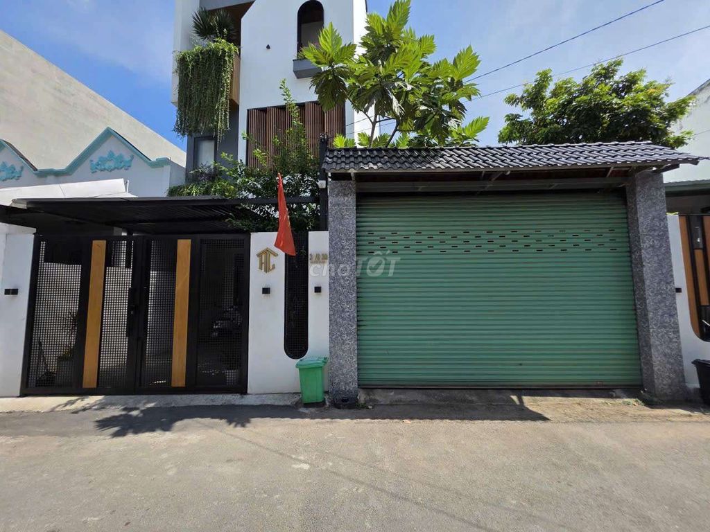 Đất nền khu BigC GO, phường Dĩ An, 84.2m² giá 5.5 tỷ - Sổ hồng riêng, xây dựng tự do!