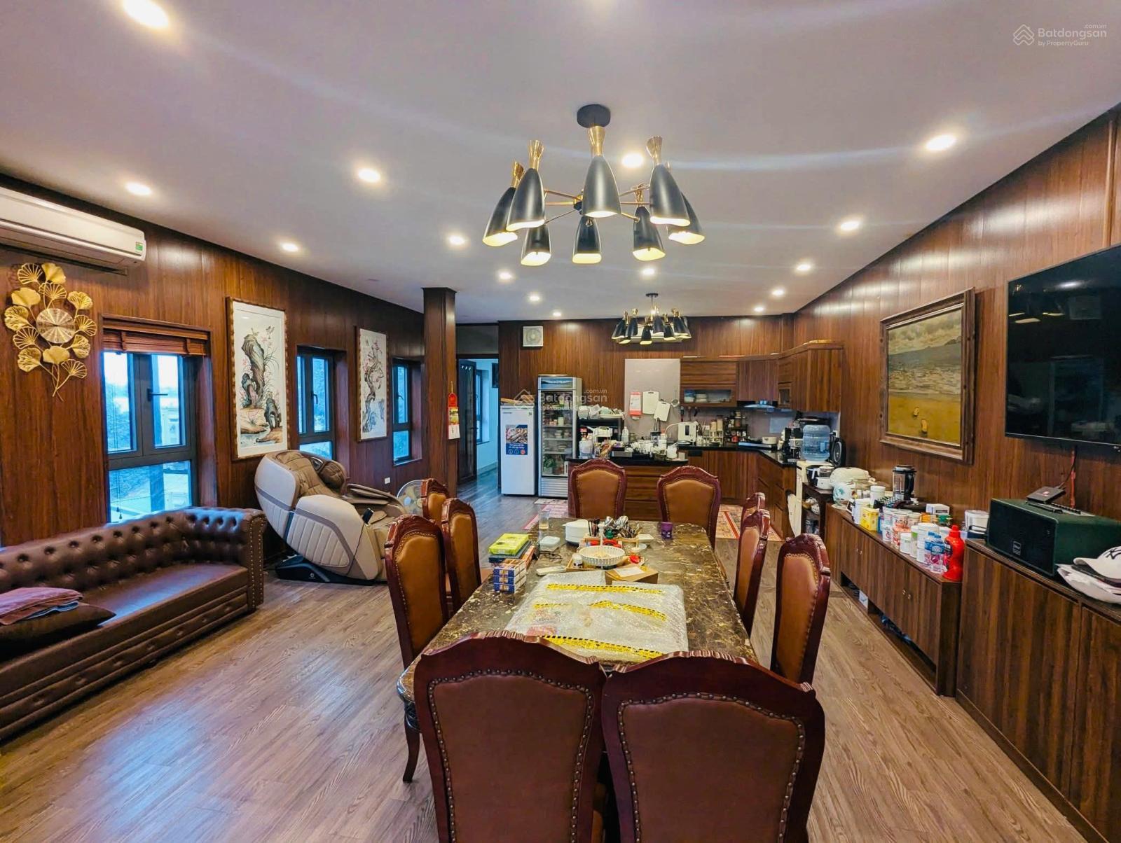 Nhà Xuân La, Tây Hồ 55m² giá 14,7 tỷ - Lô góc, Gara ô tô, Dân trí cao!