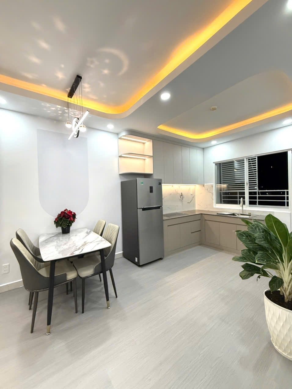 Căn hộ tầng 7 chung cư CT6 Vĩnh Điềm Trung - Tây Nha Trang 58.6m² giá 2.52 tỷ - Sổ hồng lâu dài!