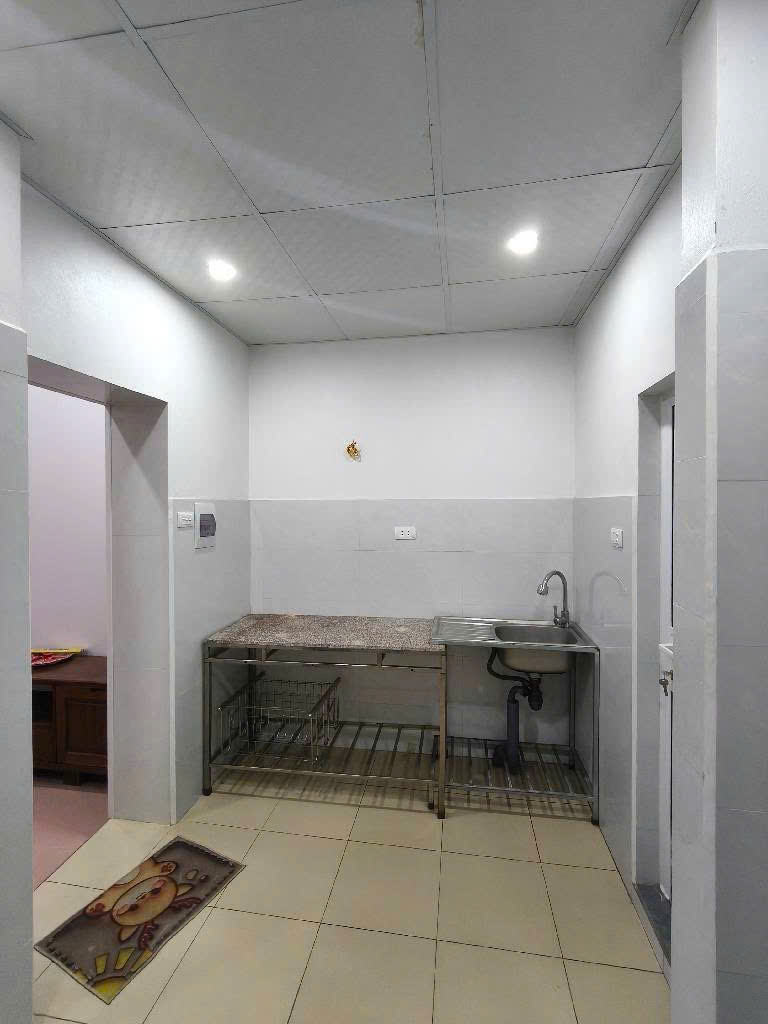 Nhà riêng Thạch Bàn 55m² giá 2.4 tỷ - Sổ đỏ chính chủ, ở ngay!