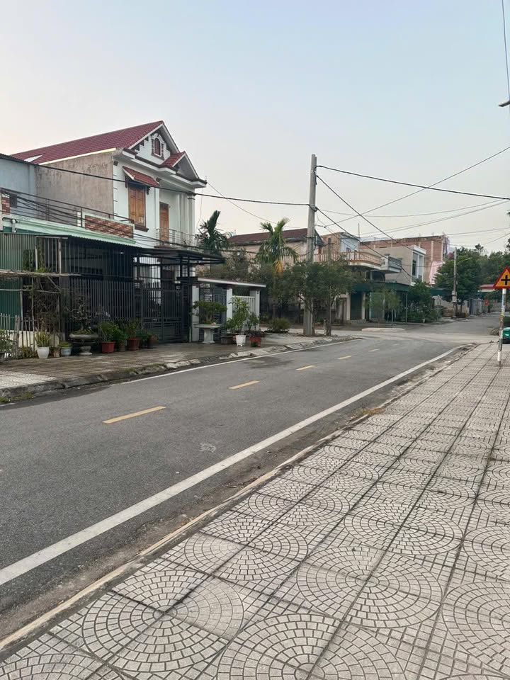 Đất nền TĐC Lựng Xanh, Quang Trung, Uông Bí 120m² giá 2.1 tỷ - Đầu tư sinh lời ngay!