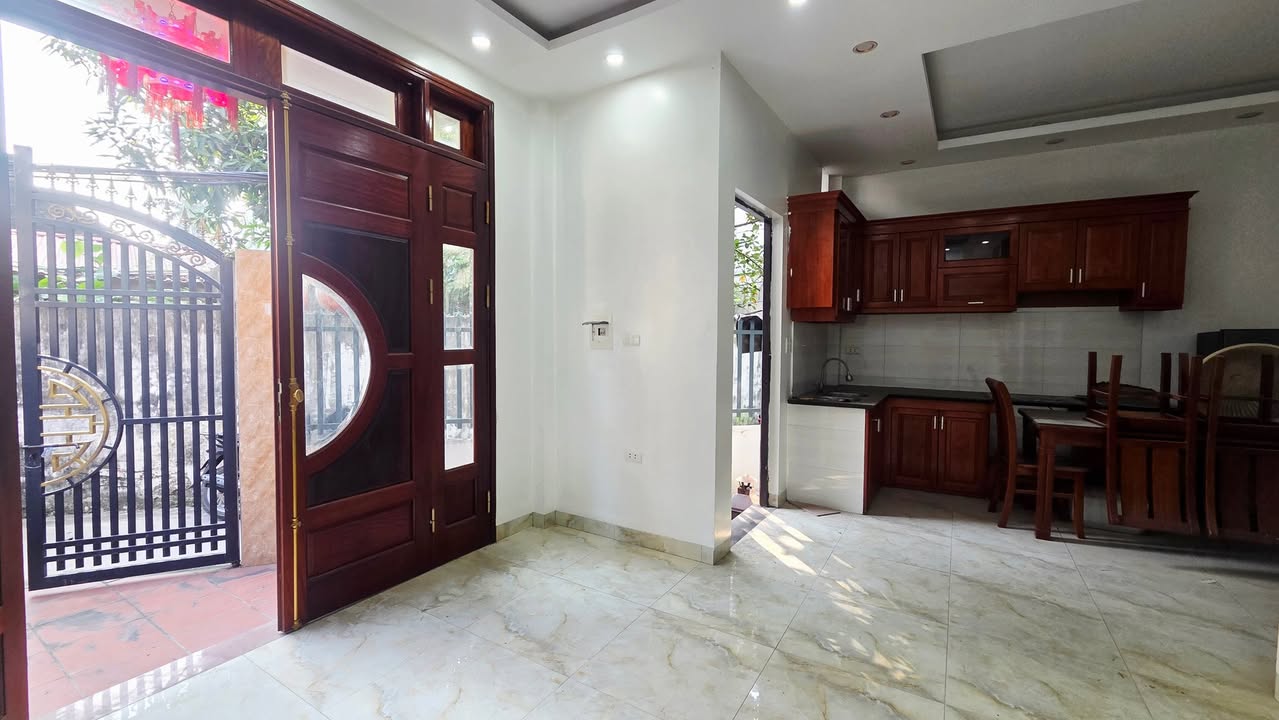 Nhà 4 tầng Phú Lương 33m² giá 6 tỷ - Không gian thoáng sáng, tiện ích kết nối nhanh!