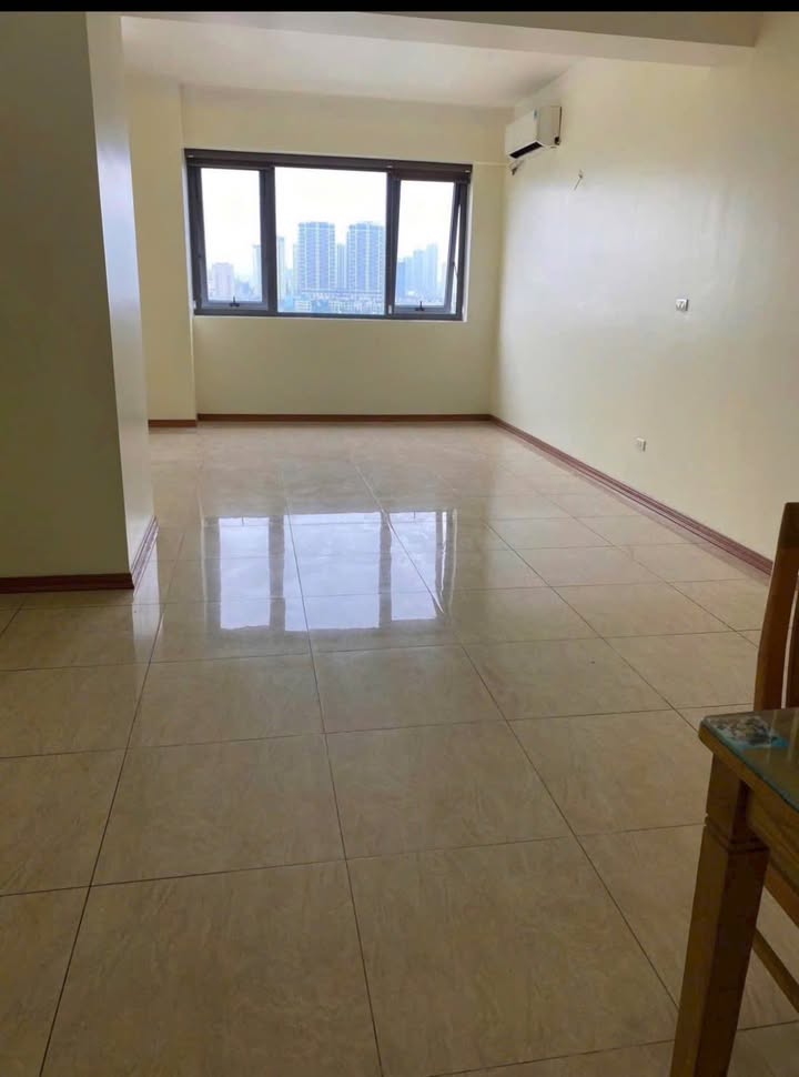 Căn hộ góc tòa N04 Ngoại Giao Đoàn 14 triệu - Nội thất cơ bản, thương lượng tốt!