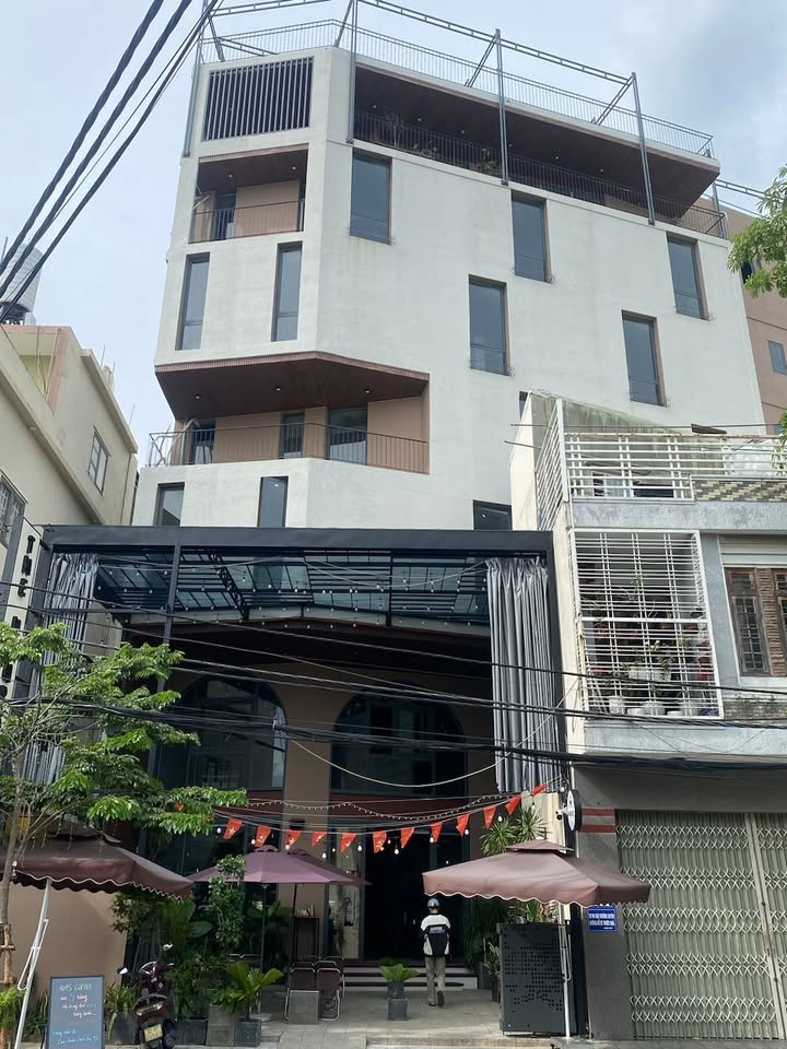 Cho thuê Tòa nhà văn phòng 1800m² tại Nguyễn Tri Phương, Hải Châu, Đà Nẵng - Cơ hội đầu tư hấp dẫn!