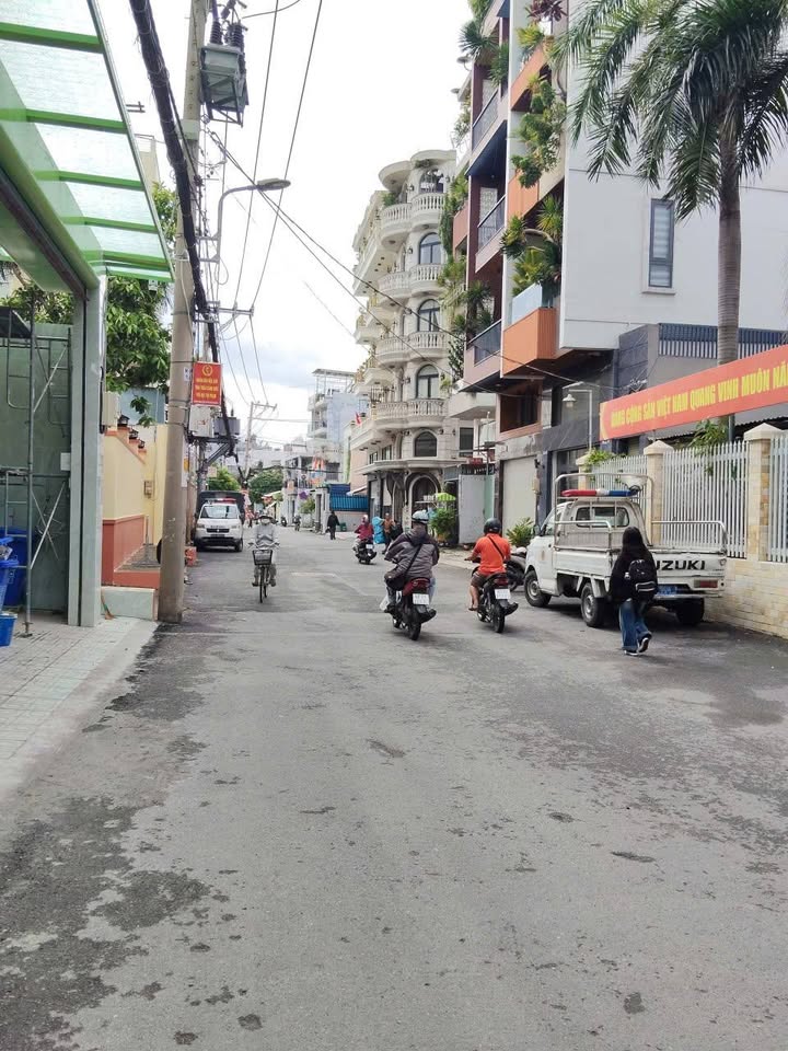 Nhà nguyên căn tại đường Phan Huy Ích, Tân Bình 88m² giá 8 triệu - Tiện mở công ty, văn phòng