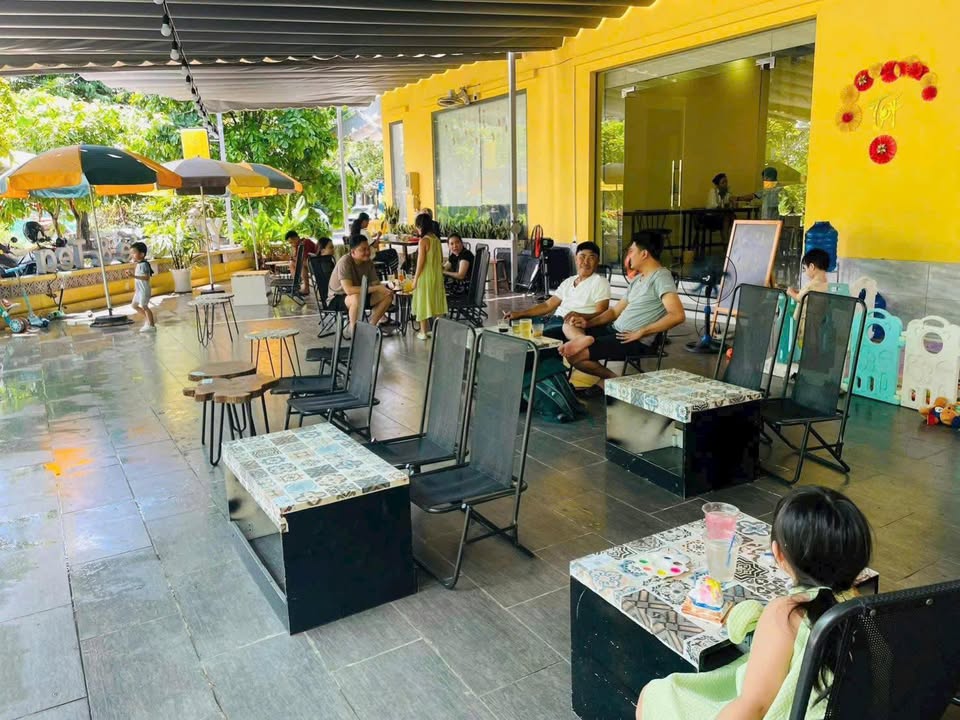 Tòa nhà cafe + văn phòng Ngụy Như Kon Tum 150m² - Cơ hội đầu tư hấp dẫn!