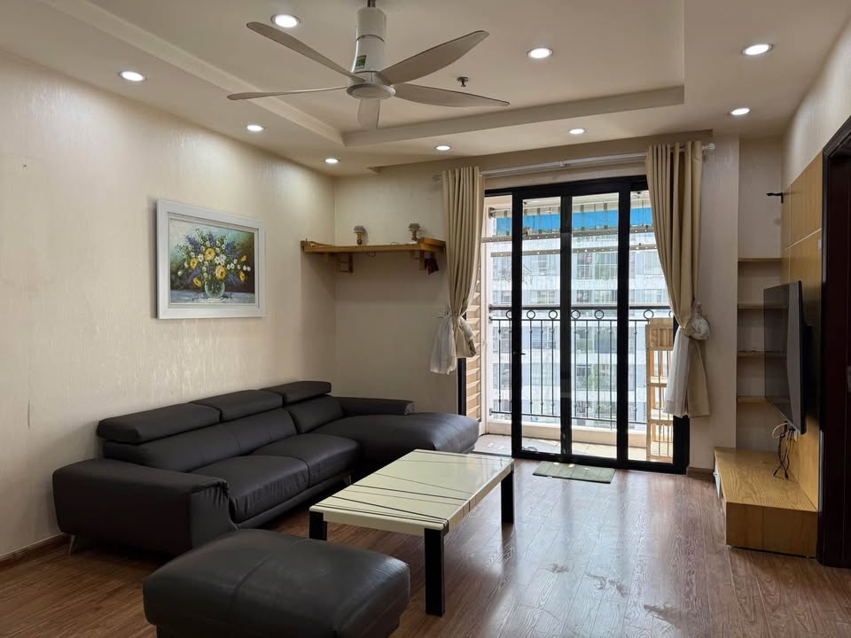 Căn hộ Times City 3 phòng ngủ giá 19,5 triệu - Full nội thất, vào ở ngay!