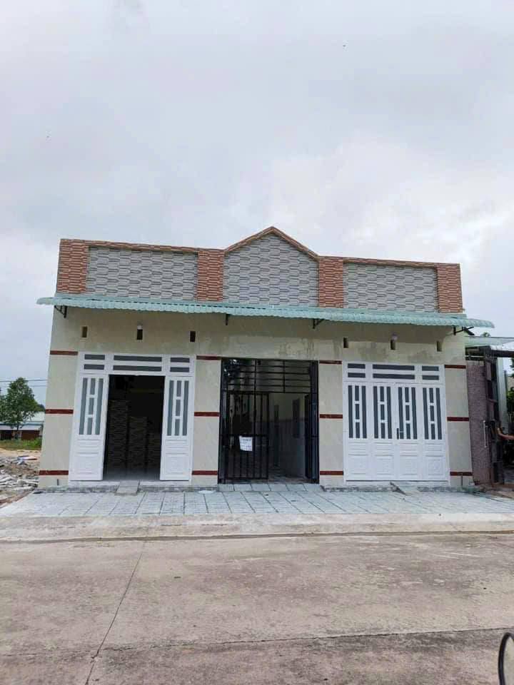 Dãy trọ cho thuê 121m² tại Đoàn Nguyên Tuấn, Bình Chánh - Đầu tư sinh lời hấp dẫn!