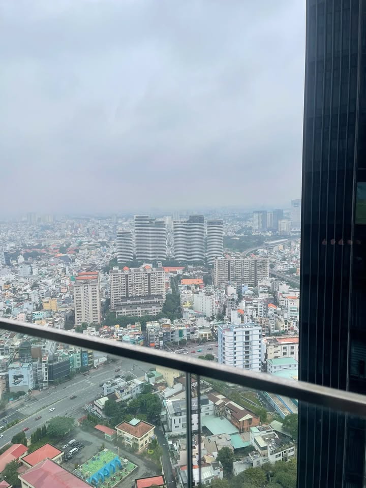 Căn hộ Vinhomes Golden River 70m² giá 11 tỷ - Sở hữu lâu dài, view đẹp!