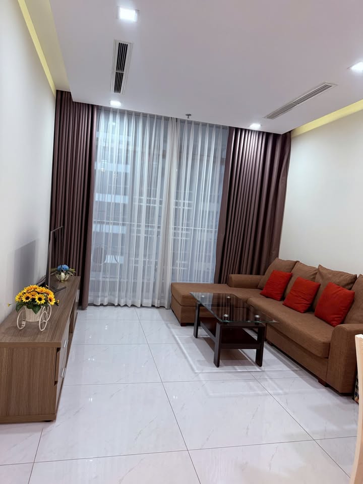 Căn hộ 2PN Vinhomes Central Park quận Bình Thạnh giá 24 triệu - Sẵn sàng vào ở ngay!