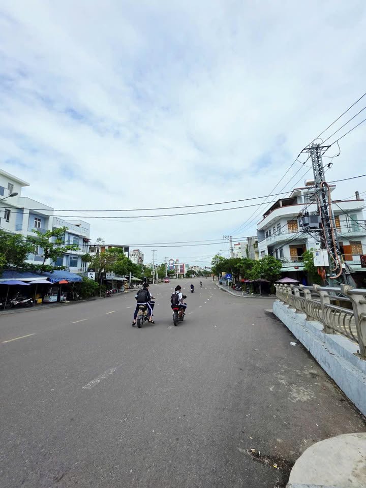 Nhà mặt tiền đường Lê Thanh Nghị, Quy Nhơn 68m² giá 5.5 tỷ - Đầu tư sinh lời ngay!