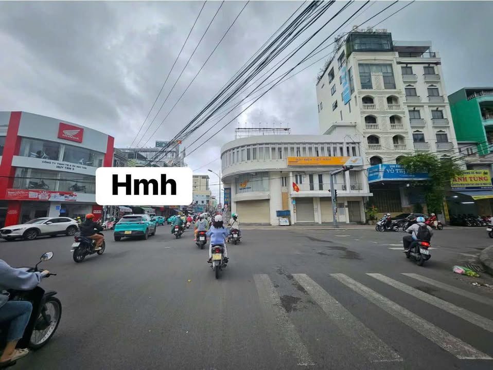 Cho thuê nhà góc đường Nguyễn Thái Học 80m² giá 25 triệu - Kinh doanh sầm uất!