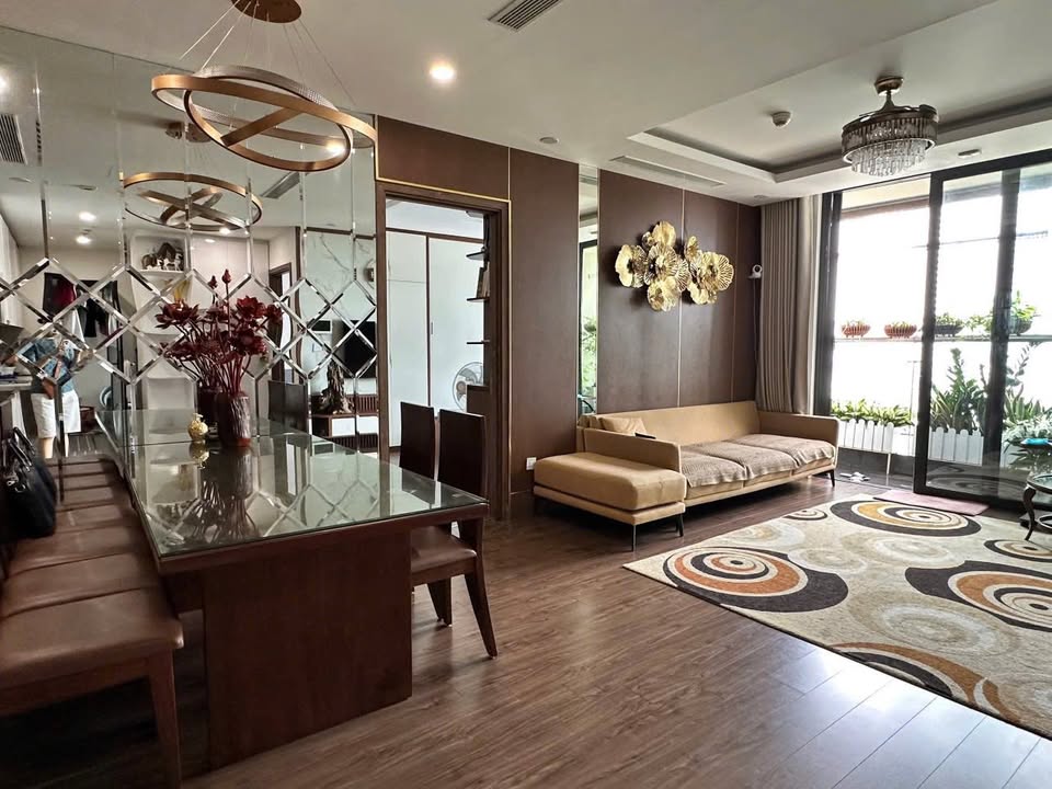 Căn hộ Sunshine City Bắc Từ Liêm 98m² giá 10 tỷ - View nội khu đẹp mắt!